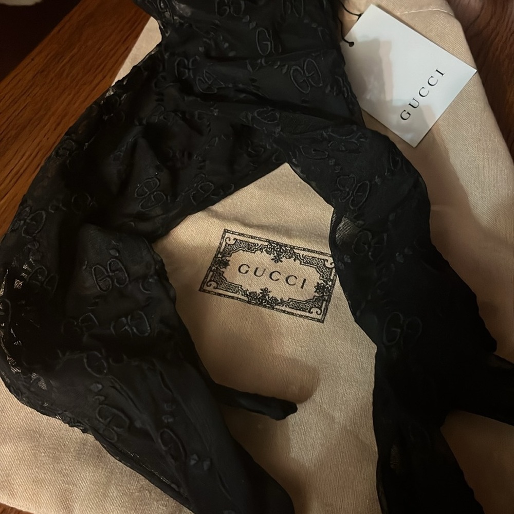 - - Beautiful sexy gloves size 7 - Picture 4 of 6